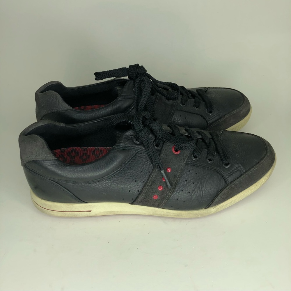 ecco lace up Casual sneakers shoes Men size 42 US 8.5-9 black leather Upper